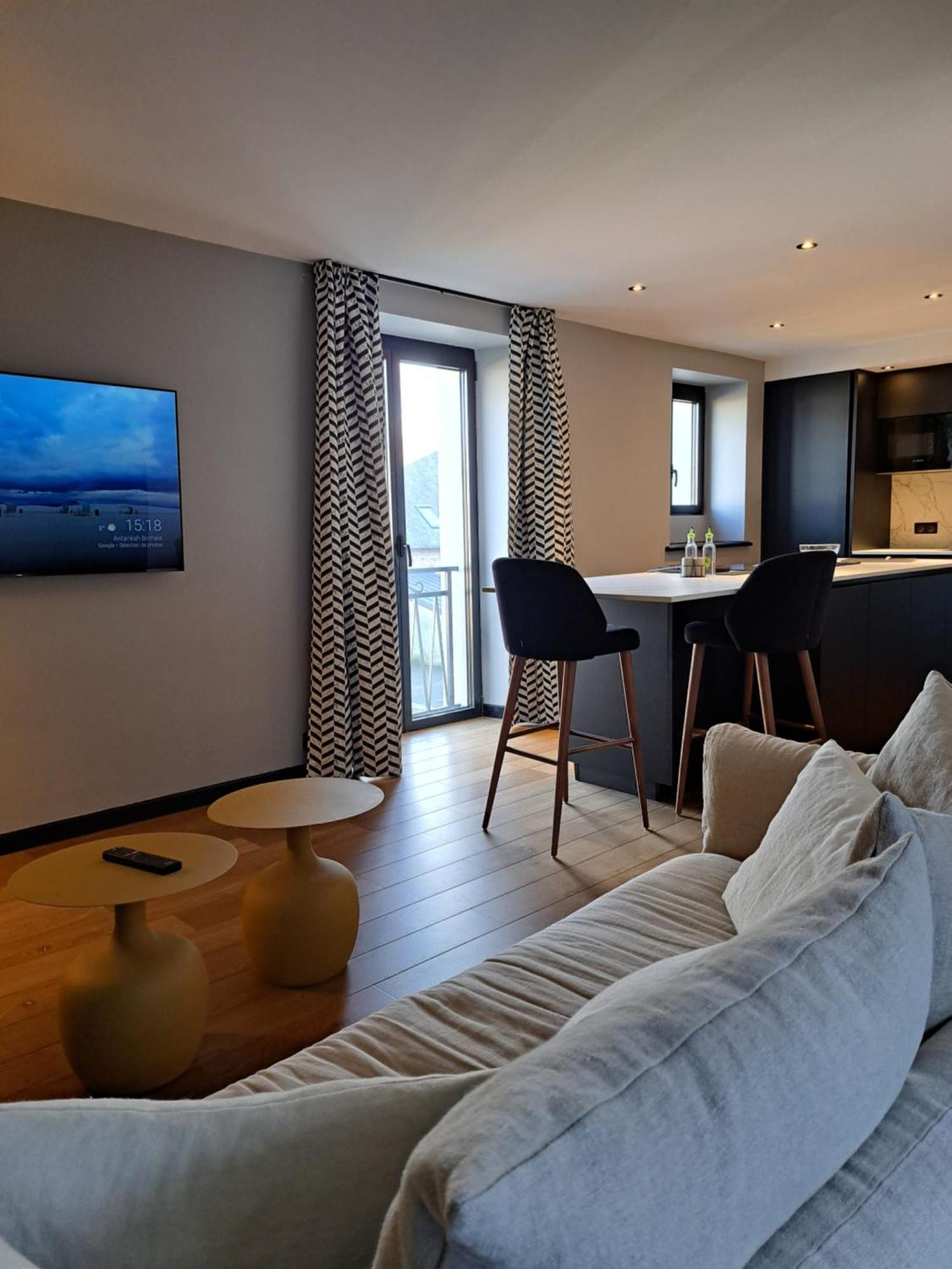 Brit Hotel Les Voyageurs Loudéac Eksteriør billede